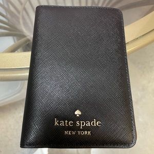 Kate Spade ♠️ Passport Holder